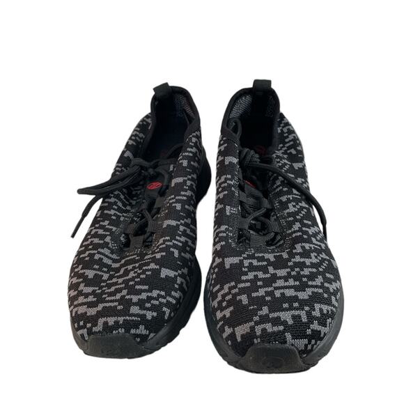 Heelys Player Boys Black/Grey Removable Wheels Knit Textile Low Prof. Shoes Sz 5 - Picture 2 of 9